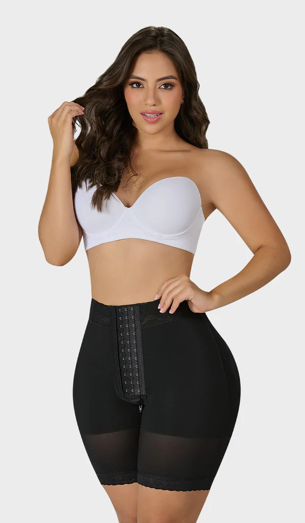 STA-00428 - Short tipo reloj de arena con abrochadura