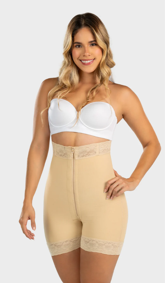 SXA01712 Short con realce INVISIBLE