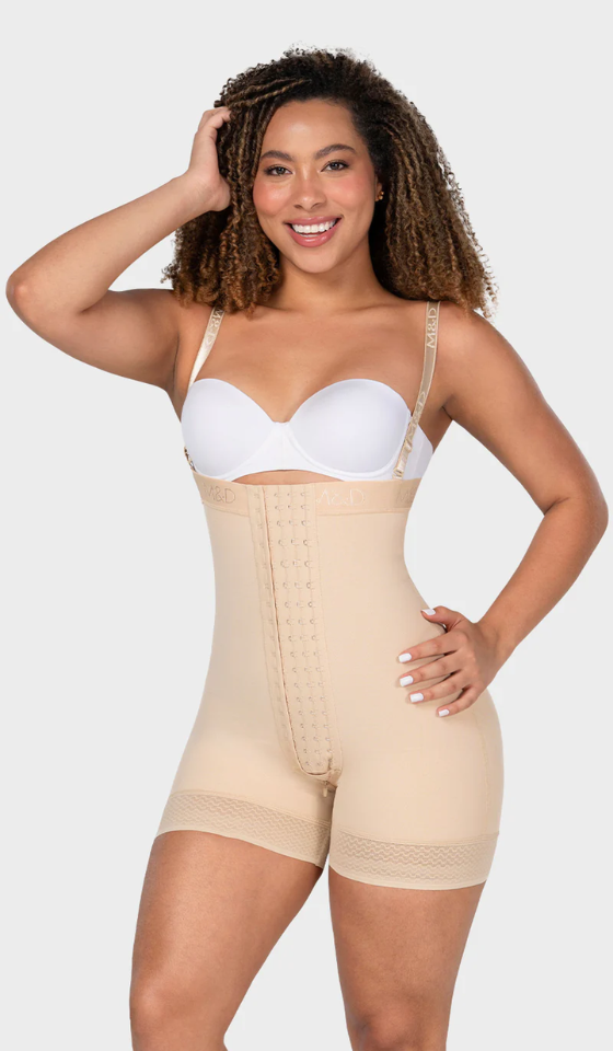 F30466 - Faja corta strapless realce invisible