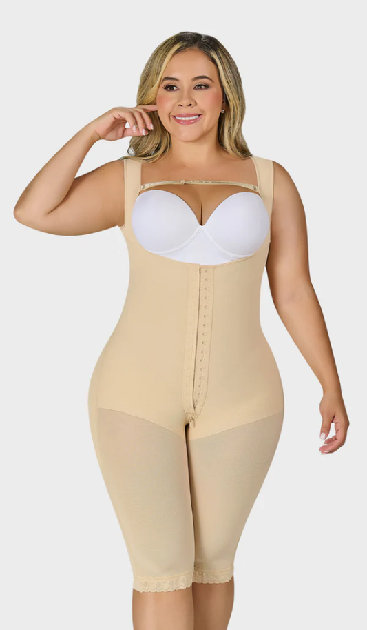 F0075- Faja larga con mayor cobertura en la espalda