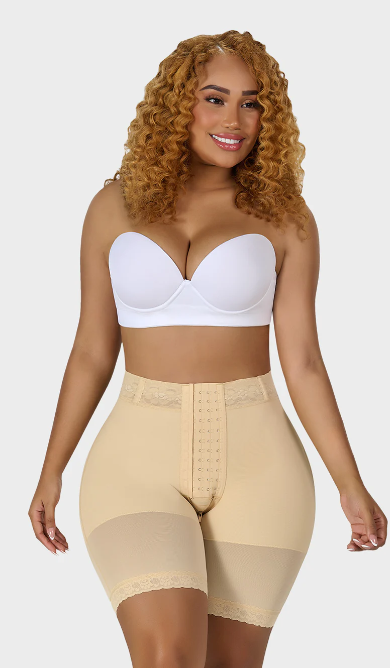 STA-00428 - Short tipo reloj de arena con abrochadura